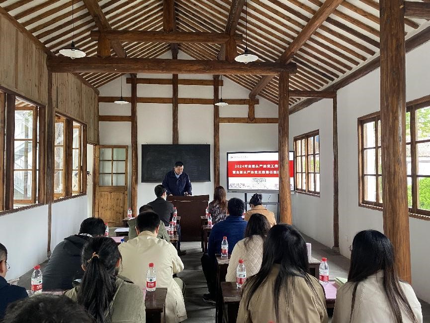 1c74c929da298a354e99e52ebc7a5f1