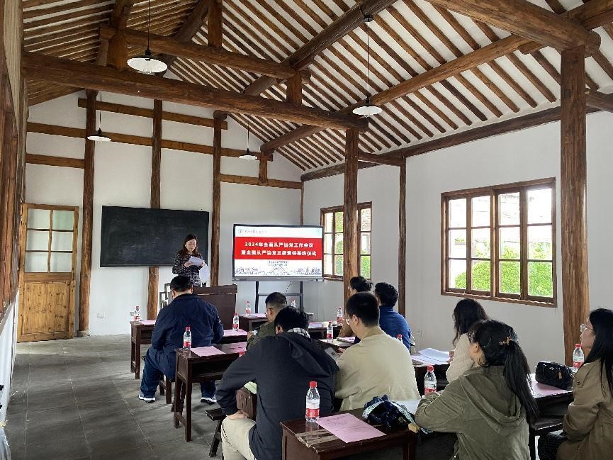 69953beef17d92f30af45f6052828b0